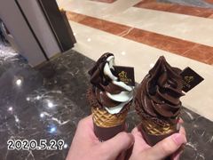 -GODIVA(月星环球港店)