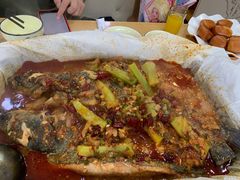 香辣纸包鱼-金星纸包魚&潮汕鲜牛肉火锅(乳山路店)