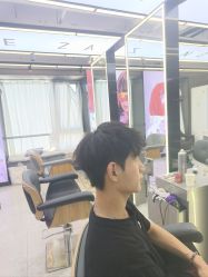 -藤野造型烫发染发