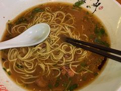 -哇蛙牛功夫面渝都料理(龙阳广场店)