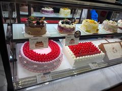 -花花卷卷·鲜食蛋糕(泉屋店)