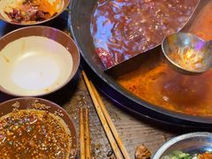 -萍姐火锅·公路夜市(武汉首店)