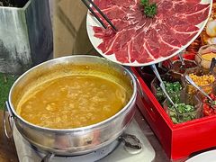 -禄婶鸡煲·打边炉