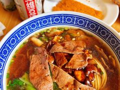 -沪西老弄堂面馆(定西路店)