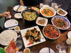 -鸿兴楼酒家(阜阳路店)