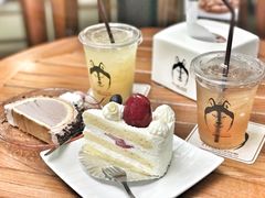 -TrueLove @ Neverland (Husky Cafe)
