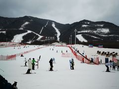 -鳌山滑雪度假区