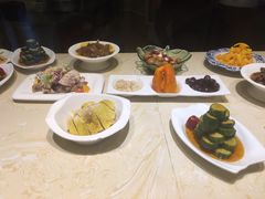 -燕坤食府