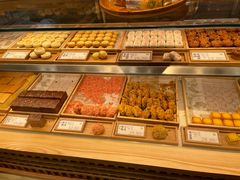 面包甜点陈列柜-泸溪河桃酥(欧尚店)