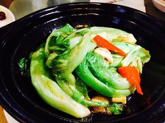 虾酱砂煲焗生菜-小放牛炒菜馆(军校店)
