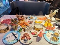 -雍容荟帝王蟹活龙虾展台自助(IFS黑金店)