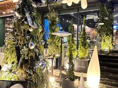 -W COLLECTIVE  DESSERT SHOP