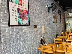 大堂-遵义虾子卢四羊肉粉(大沽路店)