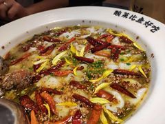 -江渔儿酸菜鱼(万科东荟城店)