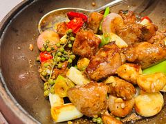 石锅堂焗牛肉粒-柴门头啖汤·经典川菜·慢火汤品(锦城万达店)