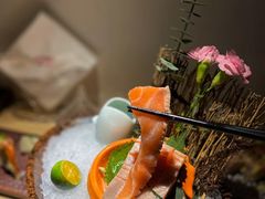 三文鱼腩-江左尚白日本料理(万象城店)