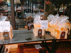 -红跑车蛋糕世界(清江路店)