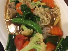 -Dang restaurant (patong phuket)