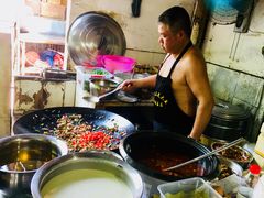 -周记热干面豆皮大王(桃花东街店)