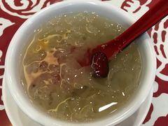 -秦香陕西食府(华贸天地店)