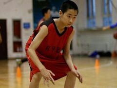 -育华篮球培训(新华路校区)