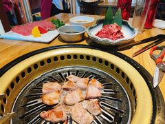 -炼火烤肉店