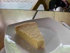 椰子塔-Moka Bros 摩卡站(嘉华店)