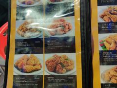 -BHC炸鸡(明洞总店)