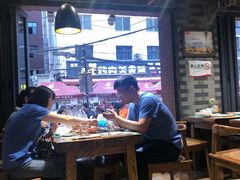 大堂-有奴思烤肉·清真(正宁路店)