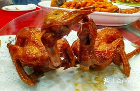 Fragrant Roast Pigeon