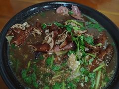 -六爷门框百年卤煮