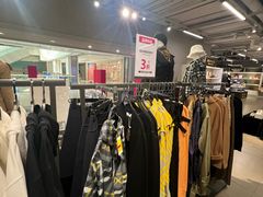 -唯品会(北京国瑞城店)