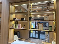 -霸王茶姬(南强街店)
