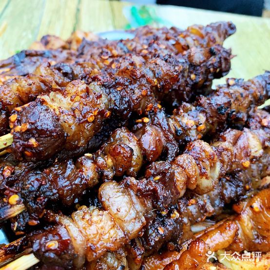 瓦乡高烤临沧老字号牛肉串