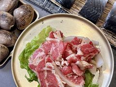 -围炉肉舍•炭烤活鳗•丹东海鲜烤肉(步行街店)