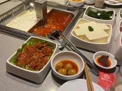-海底捞火锅(新松江路店)