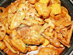 -多嘴超级肉蟹煲(中街恒隆故宫店)