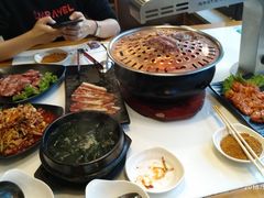 -崔英子朝韩民俗风味烤肉烤串城(大东店)
