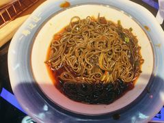 -路边边地标烧烤·川菜·小龙虾·音乐酒馆(良乡长虹店)