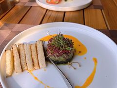 牛肉塔塔配牛油果黑橄榄酱-Solo(衡山路店)