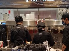 -霸王茶姬(上海静安大悦城店)