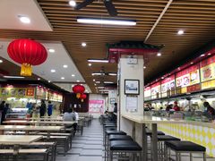 大堂-户部巷小吃(中商徐东平价广场店)