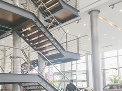 -天津波士信达奔驰4S店(卫津南路店)