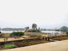 -夏屿湖畔.落日湖景餐厅(普者黑景区店)