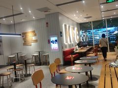 大堂-肯德基(汇腾店)