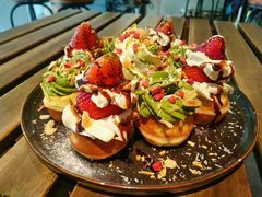 草莓忌廉华夫饼-BE BRIGHT KITCHEN(正佳广场店)