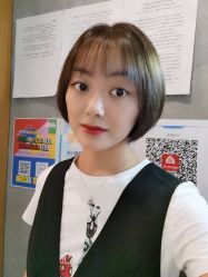 -时尚殿堂明星门店