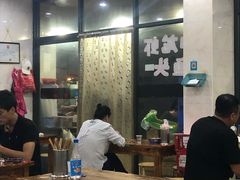 大堂-凡老头米线砂锅(古荡新村西粮站)