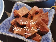 -铭牛烧肉·和牛海鲜自助(高新月牙湖店)
