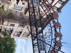 -溪岸路花鸟市场